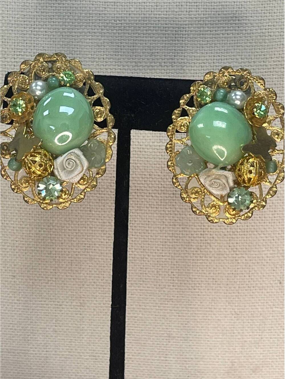 Vintage mint green and gold metal clip earrings